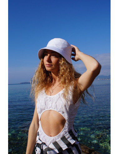 White cotton bucket hat