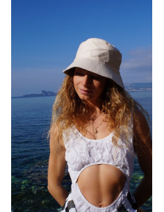 Cappello bob in cotone écru 2